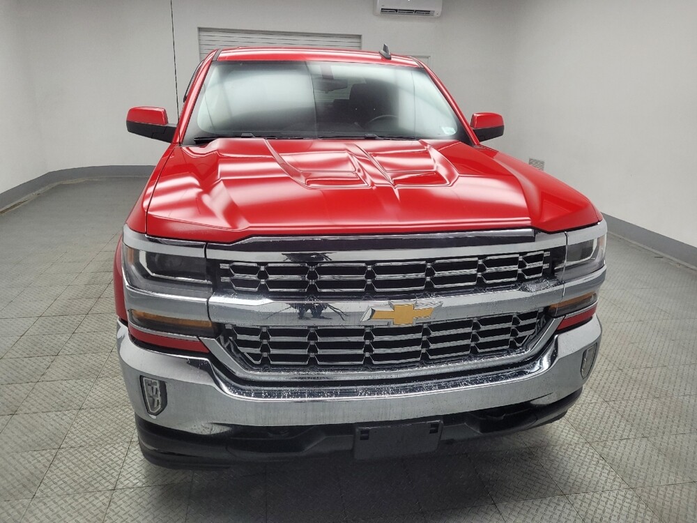2017 Chevrolet Silverado 1500 in Ft Wayne, IN 46805 - 18123196 14