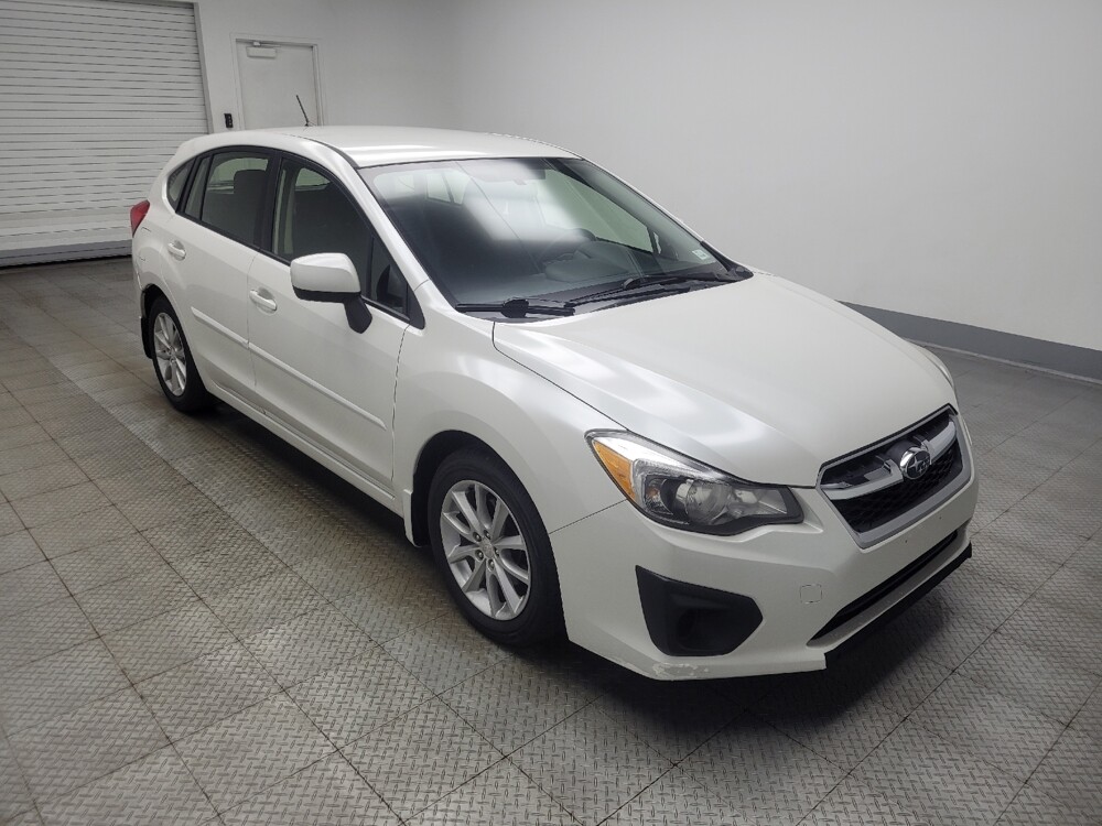 2014 Subaru Impreza in Indianapolis, IN 46222 - 18123198 13
