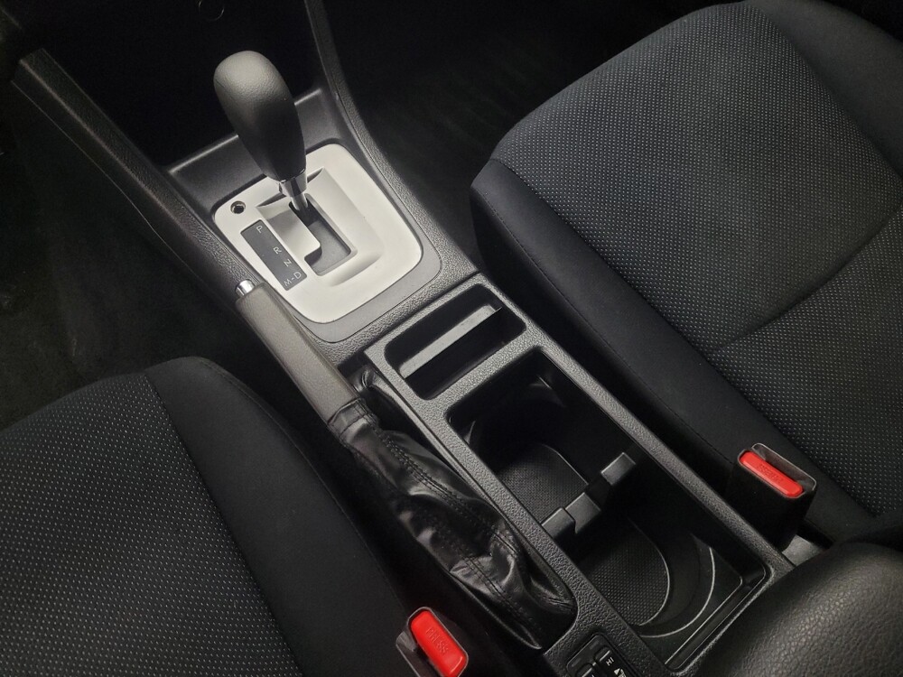 2014 Subaru Impreza in Indianapolis, IN 46222 - 18123198 26