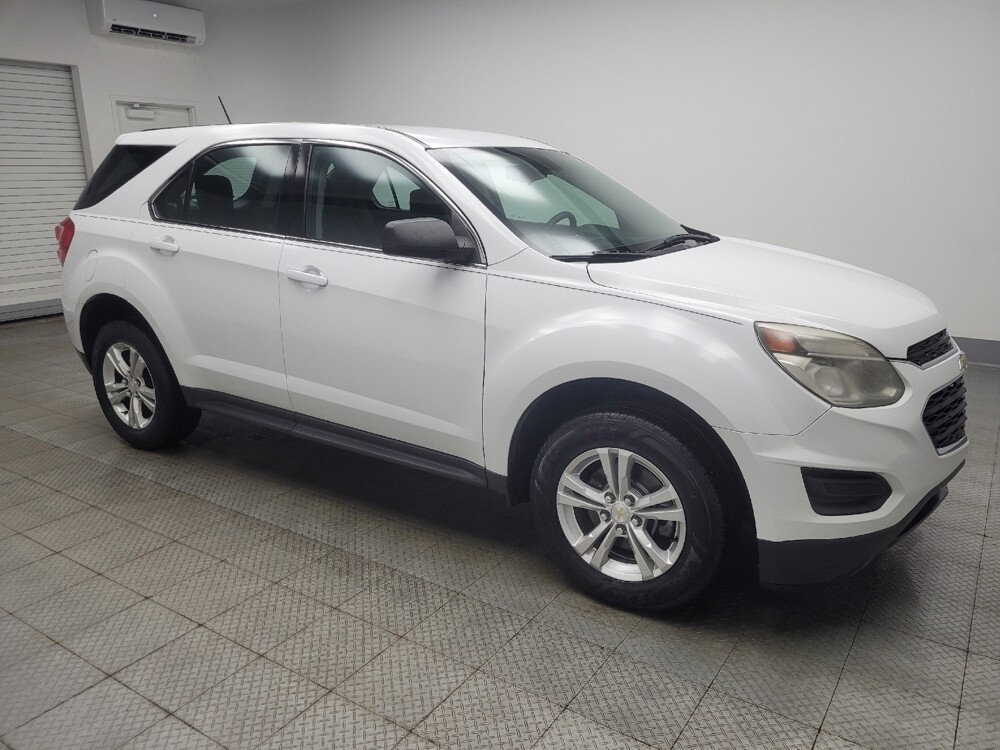 2017 Chevrolet Equinox in Indianapolis, IN 46219 - 18123199 11