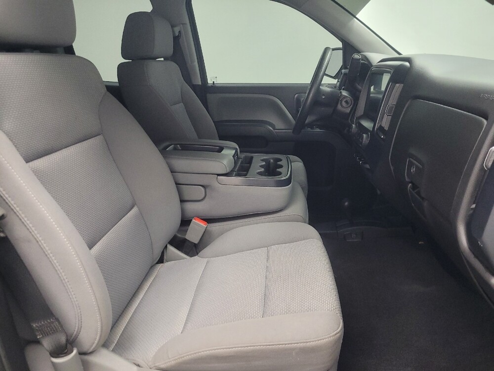 2019 Chevrolet Silverado 1500 in Indianapolis, IN 46219 - 18123203 21