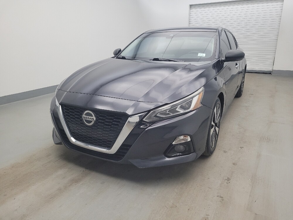 2019 Nissan Altima in Louisville, KY 40258 - 18123204 15