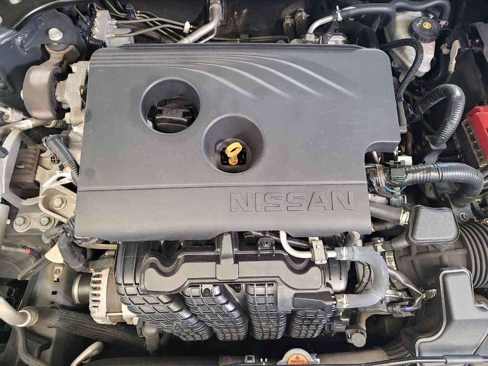 2019 Nissan Altima in Louisville, KY 40258 - 18123204 30