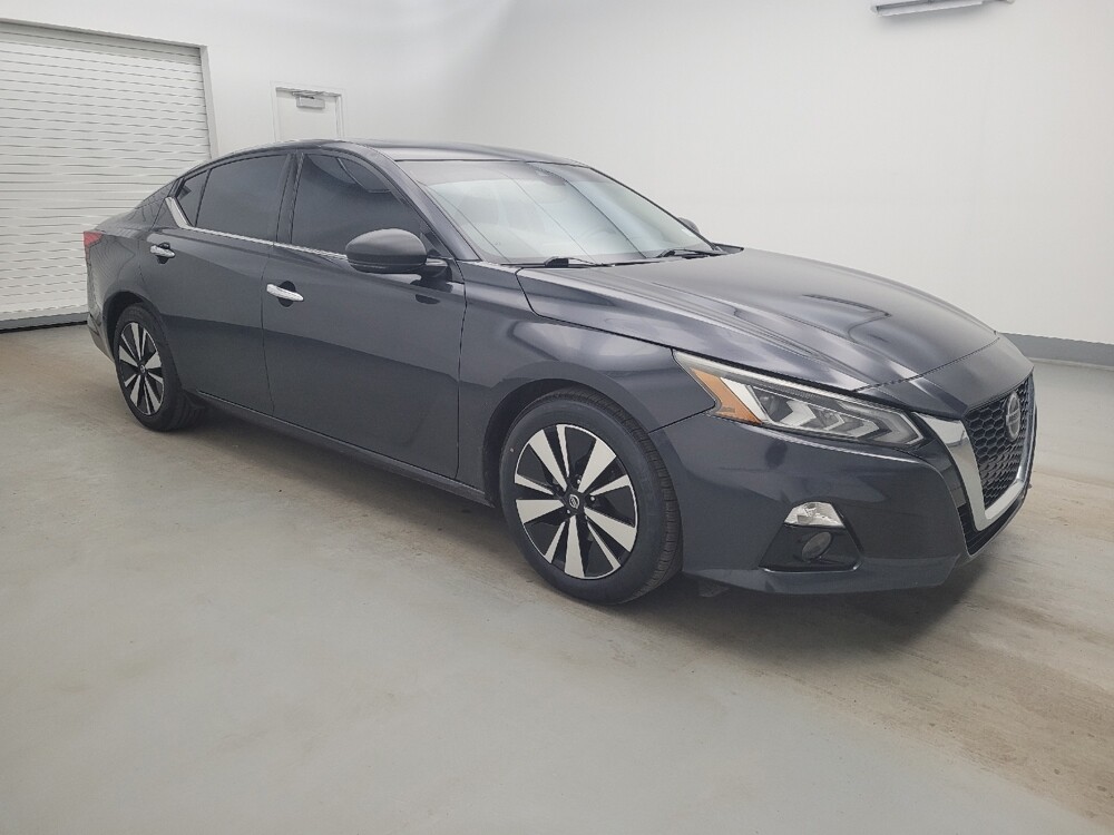 2019 Nissan Altima in Louisville, KY 40258 - 18123204 11