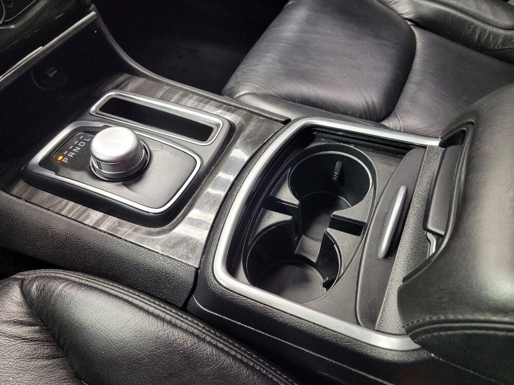 2018 Chrysler 300 in Greenville, SC 29607 - 18123205 26