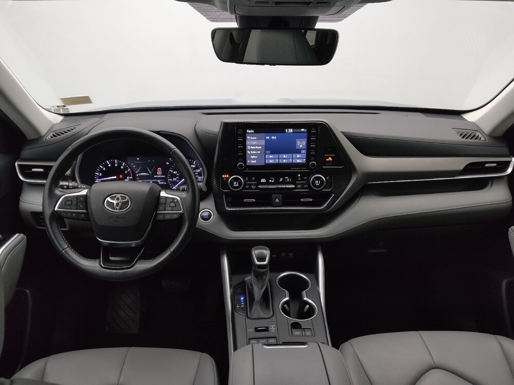 2021 Toyota Highlander in Independence, MO 64055 - 18123207 22