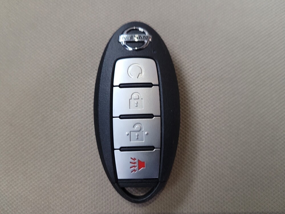 2019 Nissan Pathfinder in Madison, TN 37115 - 18123208 32