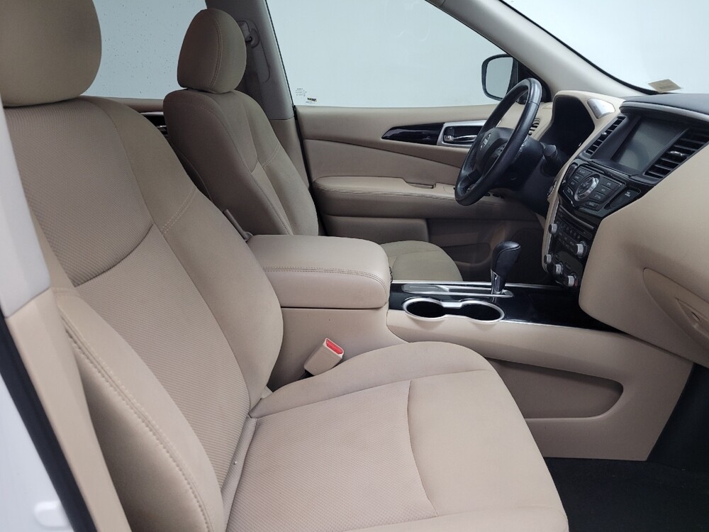 2019 Nissan Pathfinder in Madison, TN 37115 - 18123208 21