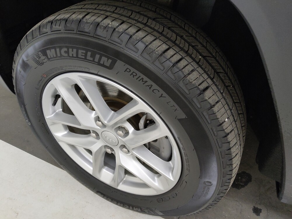 2022 Jeep Grand Cherokee L in St. Louis, MO 63125 - 18123209 31