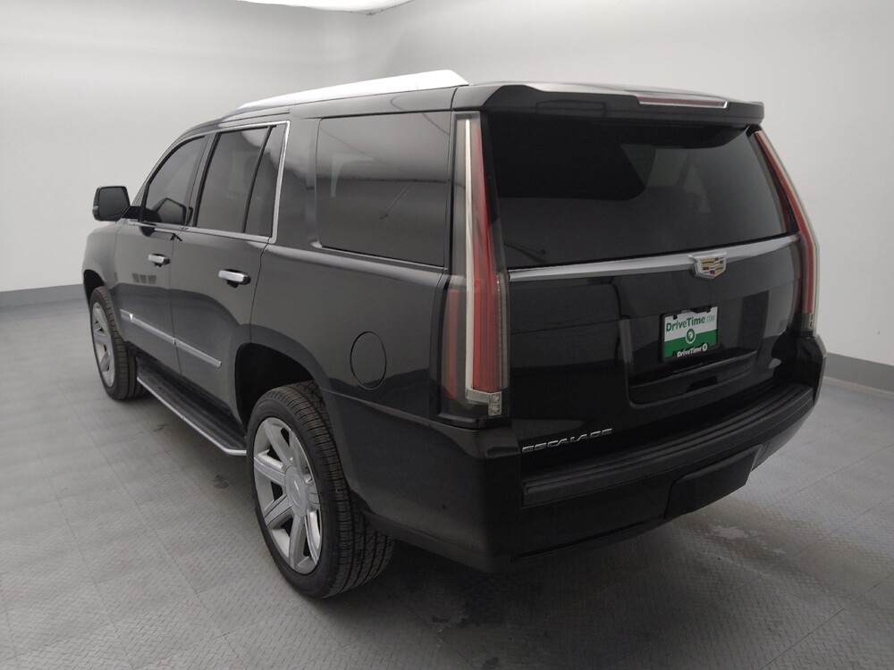 2017 Cadillac Escalade in Independence, MO 64055 - 18123211 5