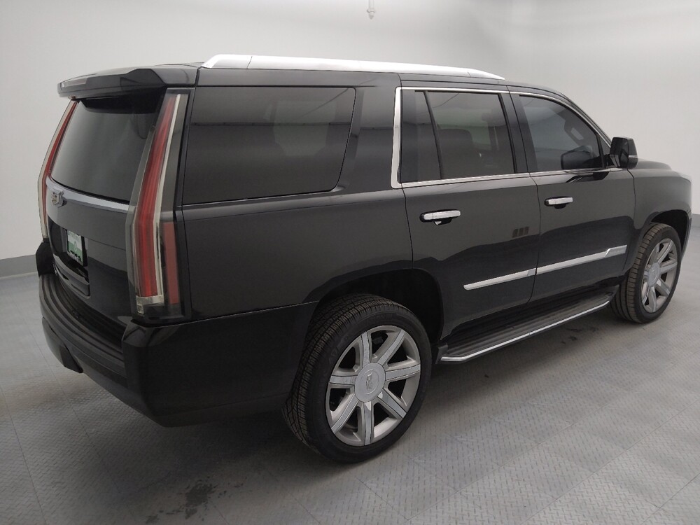 2017 Cadillac Escalade in Independence, MO 64055 - 18123211 10
