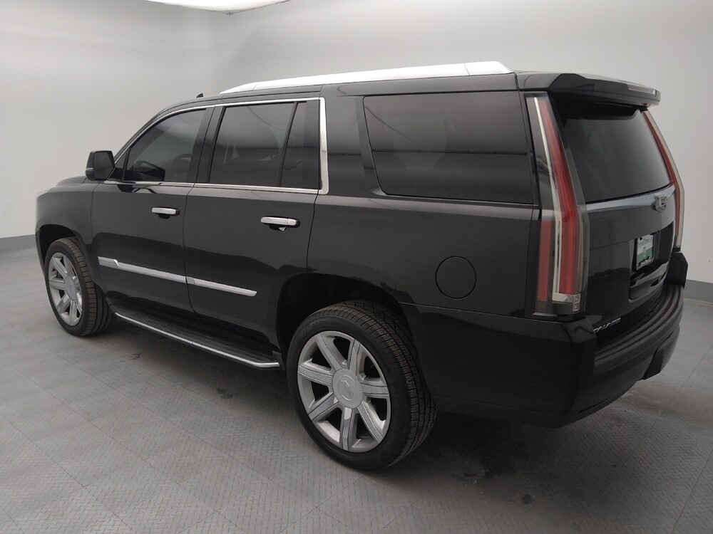2017 Cadillac Escalade in Independence, MO 64055 - 18123211 3
