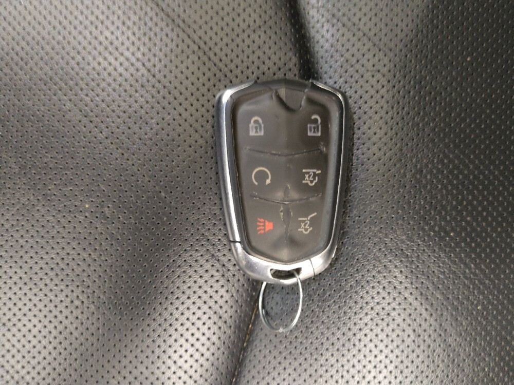 2017 Cadillac Escalade in Independence, MO 64055 - 18123211 32