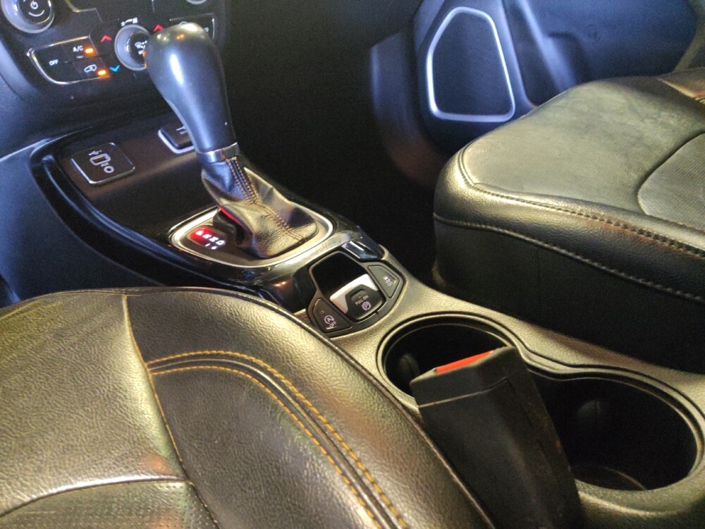 2019 Jeep Compass in Mesa, AZ 85210 - 18123214 26