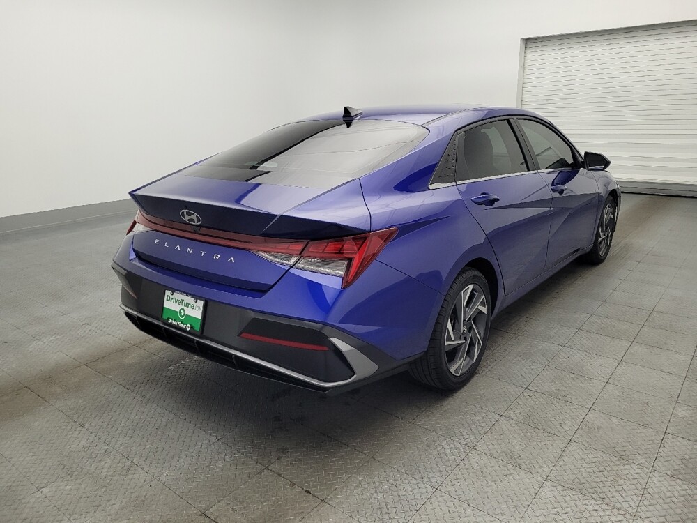 2024 Hyundai Elantra in Gainesville, FL 32609 - 18123217 9