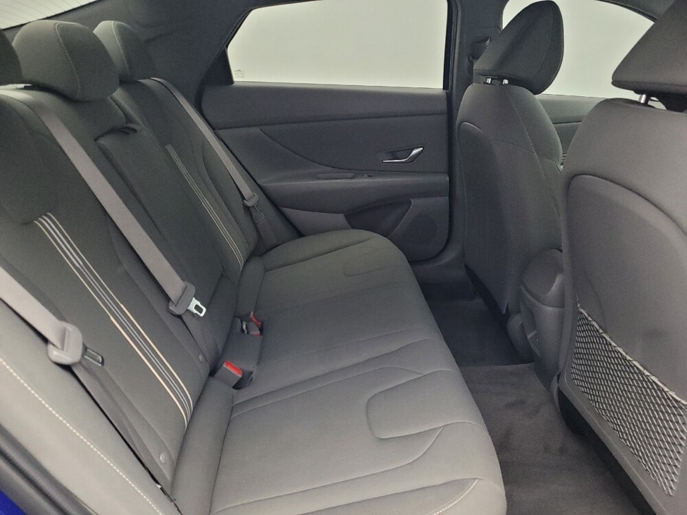 2024 Hyundai Elantra in Gainesville, FL 32609 - 18123217 19