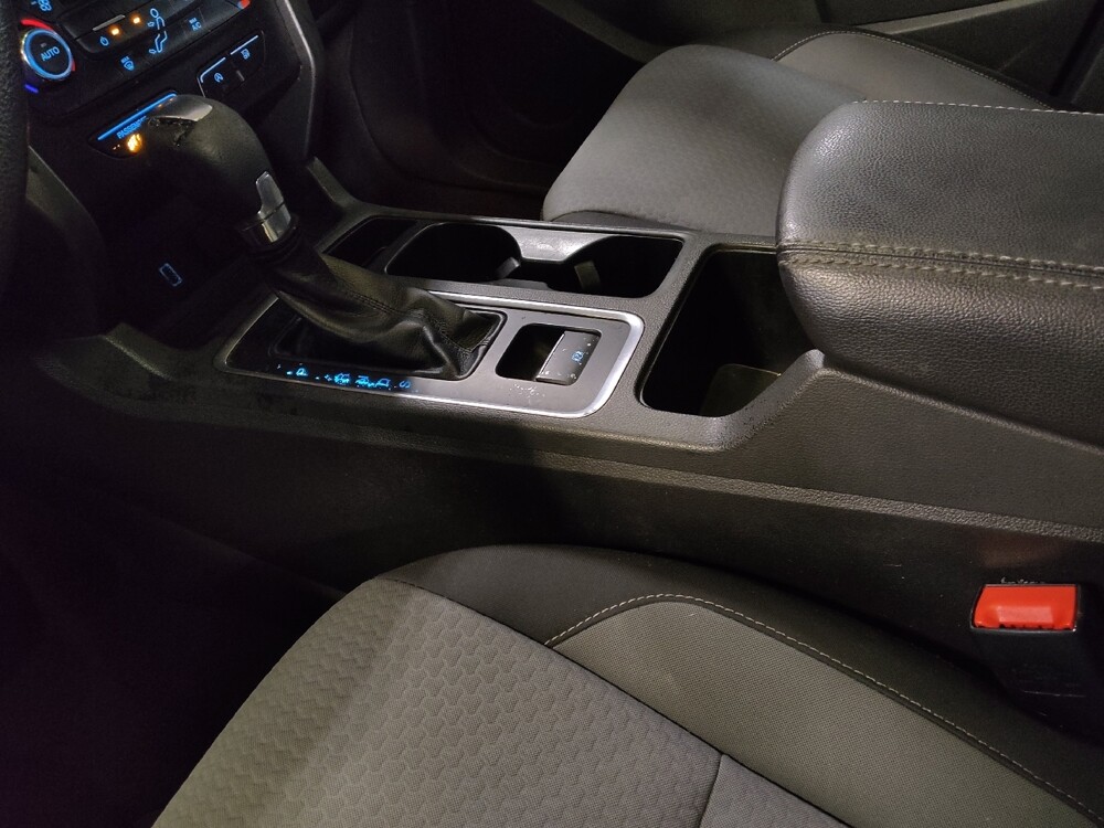 2017 Ford Escape in Gainesville, FL 32609 - 18123219 26