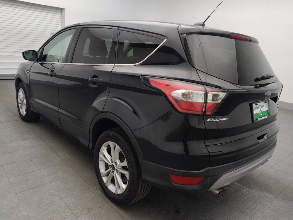 2017 Ford Escape in Gainesville, FL 32609 - 18123219 5