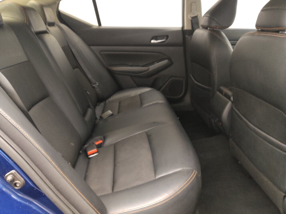 2019 Nissan Altima in Jacksonville, FL 32210 - 18123220 19