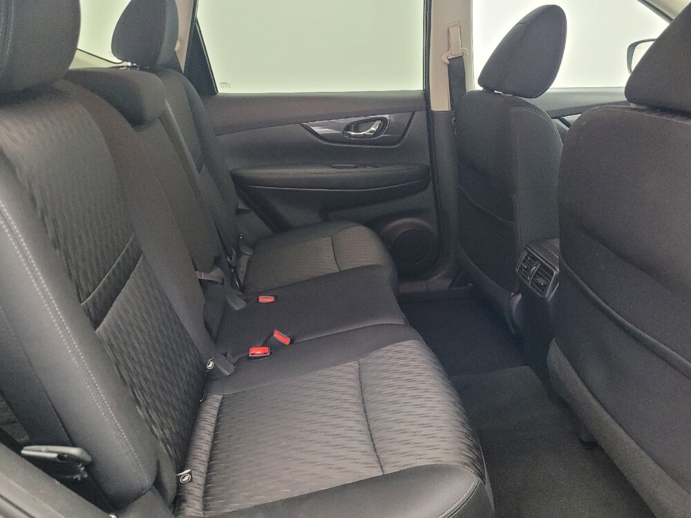 2019 Nissan Rogue in Gainesville, FL 32609 - 18123223 19