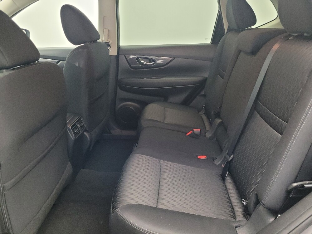 2019 Nissan Rogue in Gainesville, FL 32609 - 18123223 18