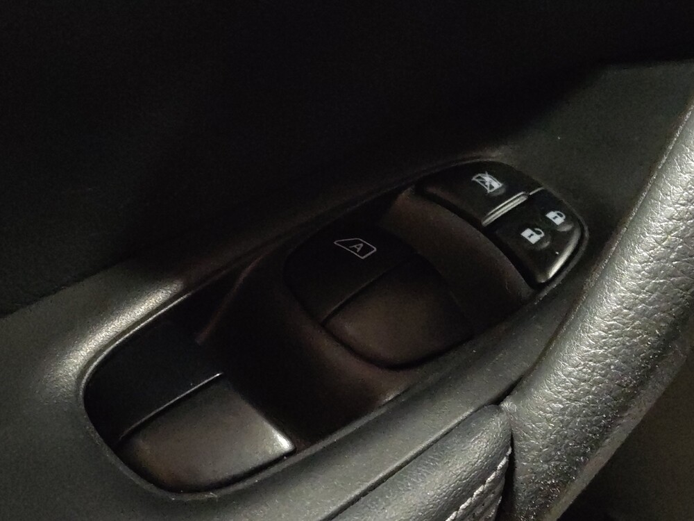 2019 Nissan Rogue in Gainesville, FL 32609 - 18123223 27