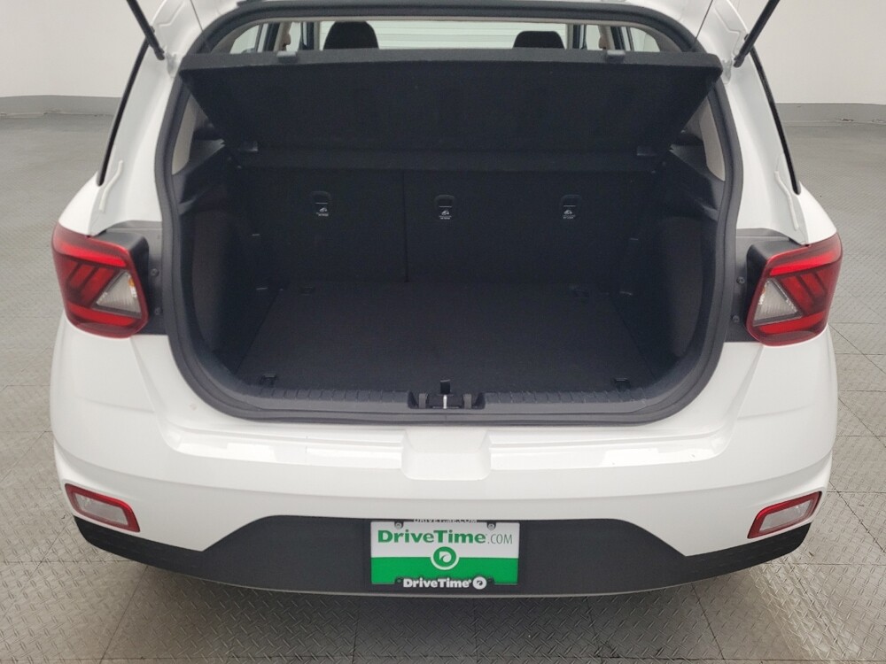 2025 Hyundai Venue in Jacksonville, FL 32210 - 18123228 29