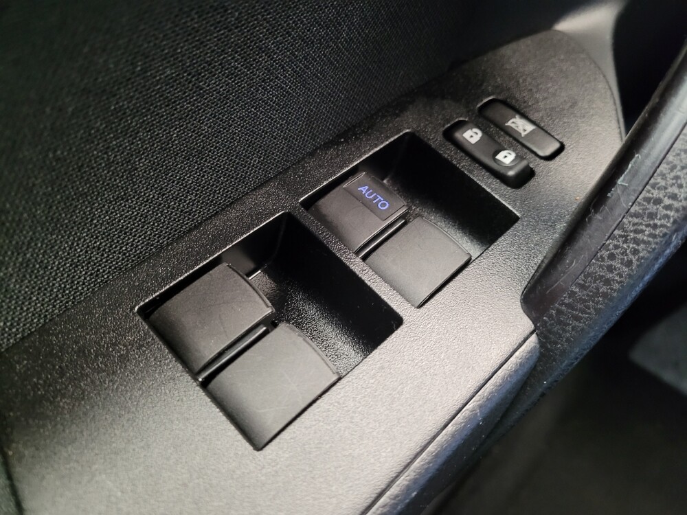 2019 Toyota Corolla in Louisville, KY 40258 - 18123229 27