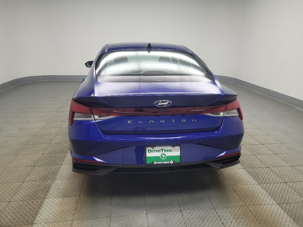 2021 Hyundai Elantra in Indianapolis, IN 46219 - 18123232 6
