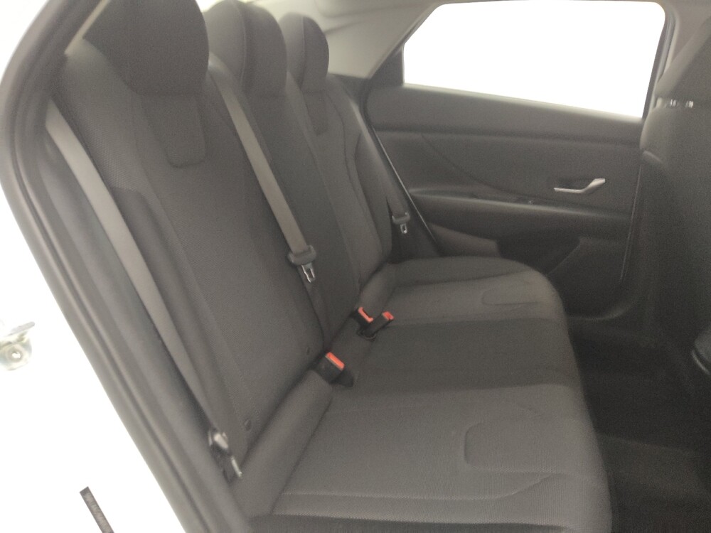 2021 Hyundai Elantra in Albuquerque, NM 87123 - 18123245 19