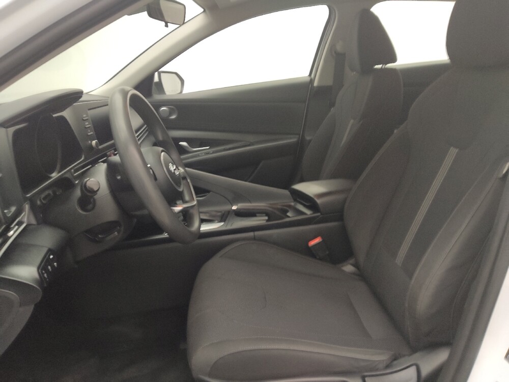 2021 Hyundai Elantra in Albuquerque, NM 87123 - 18123245 17