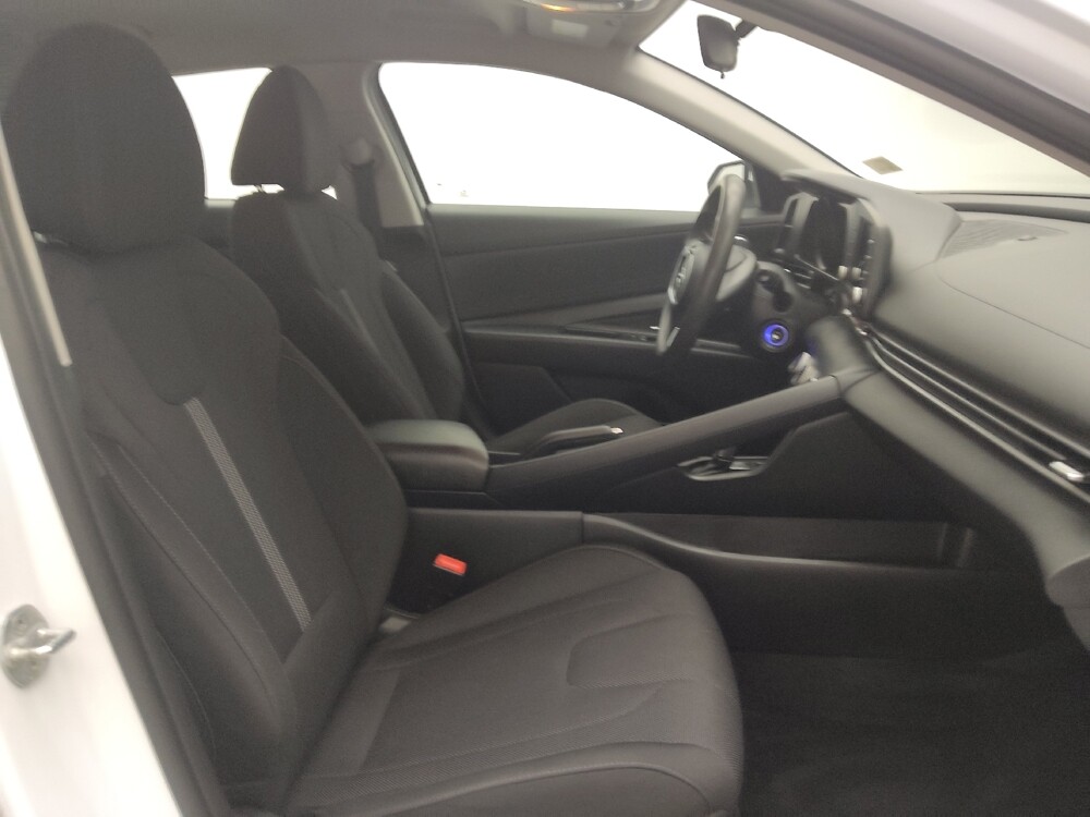 2021 Hyundai Elantra in Albuquerque, NM 87123 - 18123245 21