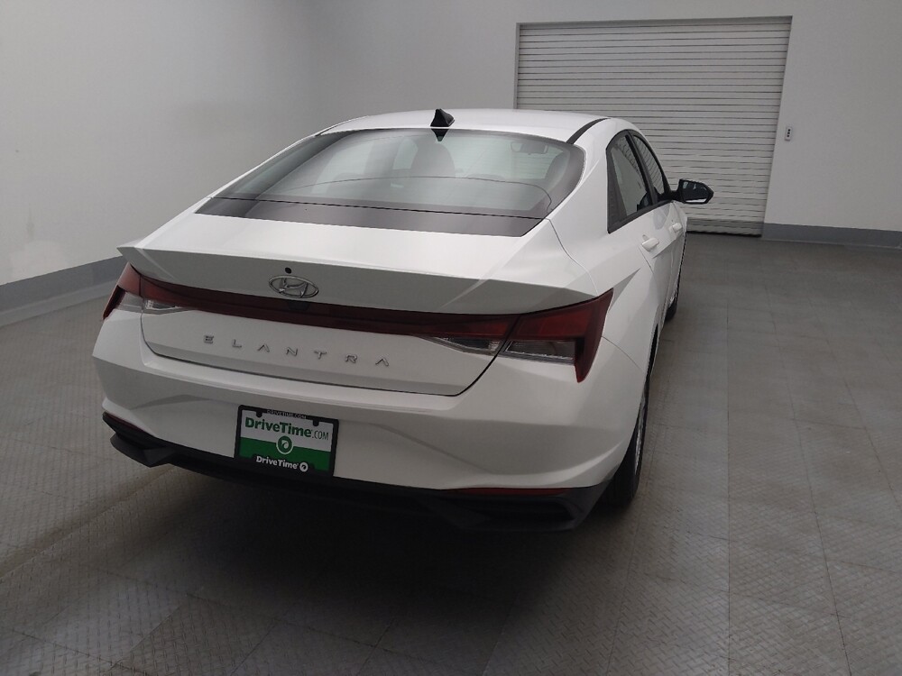 2021 Hyundai Elantra in Albuquerque, NM 87123 - 18123245 7