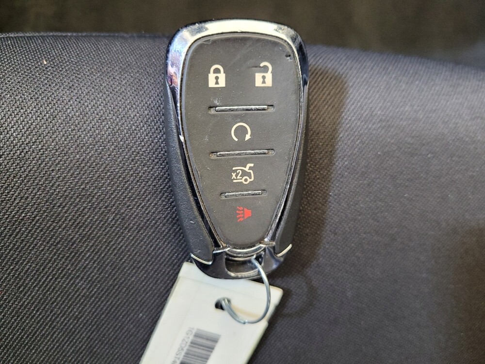 2023 Chevrolet Malibu in Maple Heights, OH 44137 - 18123253 32