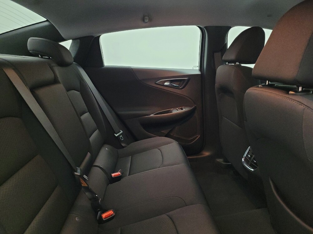 2023 Chevrolet Malibu in Maple Heights, OH 44137 - 18123253 19