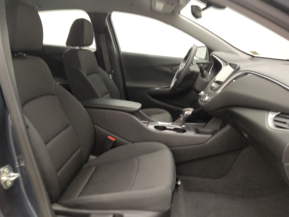 2021 Chevrolet Malibu in Colorado Springs, CO 80909 - 18123261 21