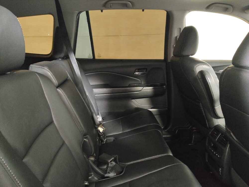 2020 Honda Pilot in Midlothian, IL 60445 - 18123262 19
