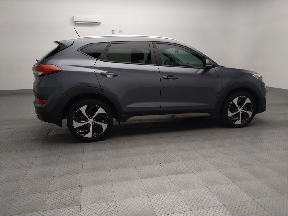 2017 Hyundai Tucson in Fort Worth, TX 76116 - 18123263 10