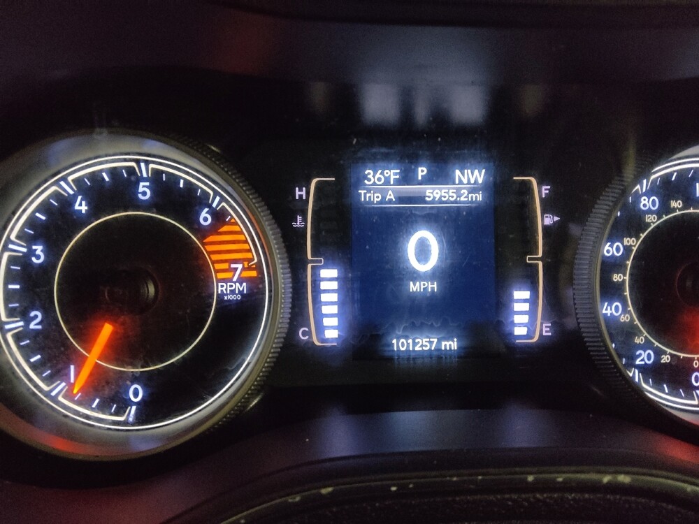 2019 Jeep Cherokee in Chattanooga, TN 37421 - 18123265 23