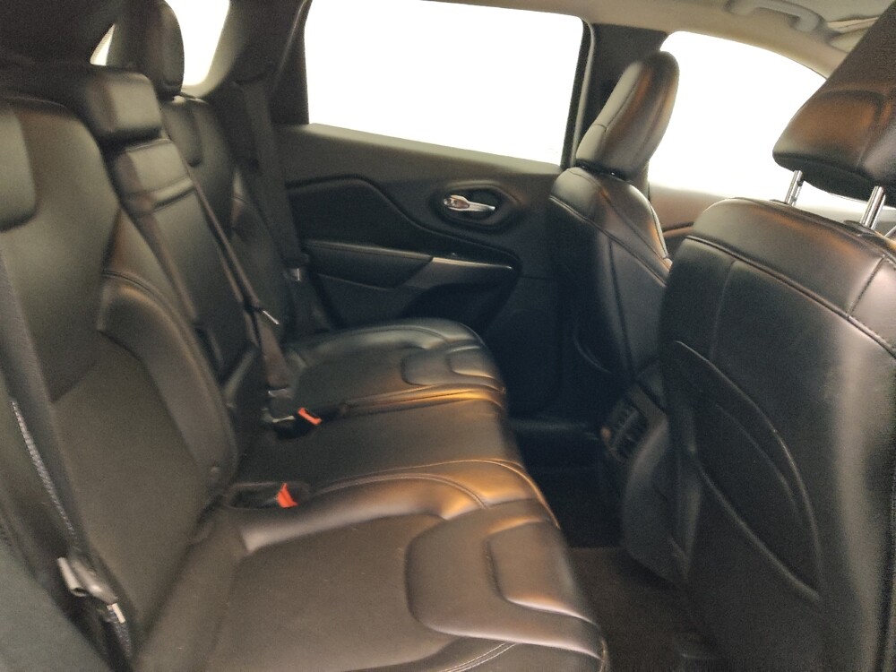 2019 Jeep Cherokee in Chattanooga, TN 37421 - 18123265 19