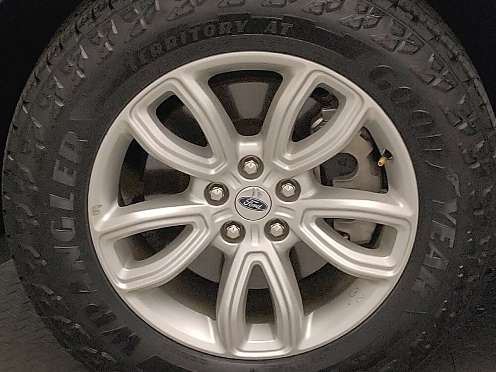 2020 Ford Explorer in Lewisville, TX 75067 - 18123267 31