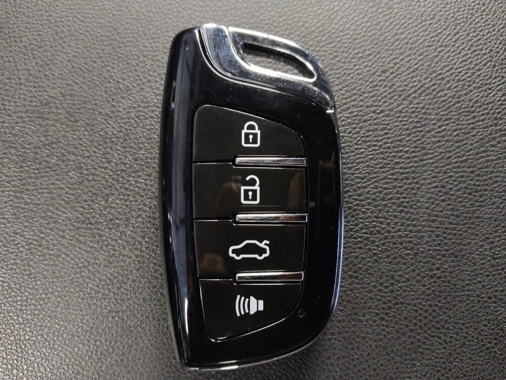 2020 Chevrolet Equinox in Round Rock, TX 78664 - 18123270 32