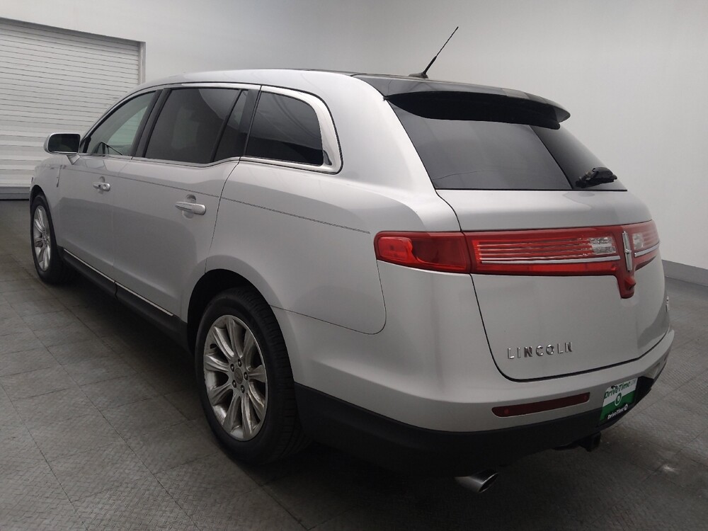 2018 Lincoln MKT in Salem, VA 24153 - 18123271 5