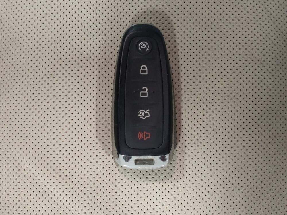 2018 Lincoln MKT in Salem, VA 24153 - 18123271 32