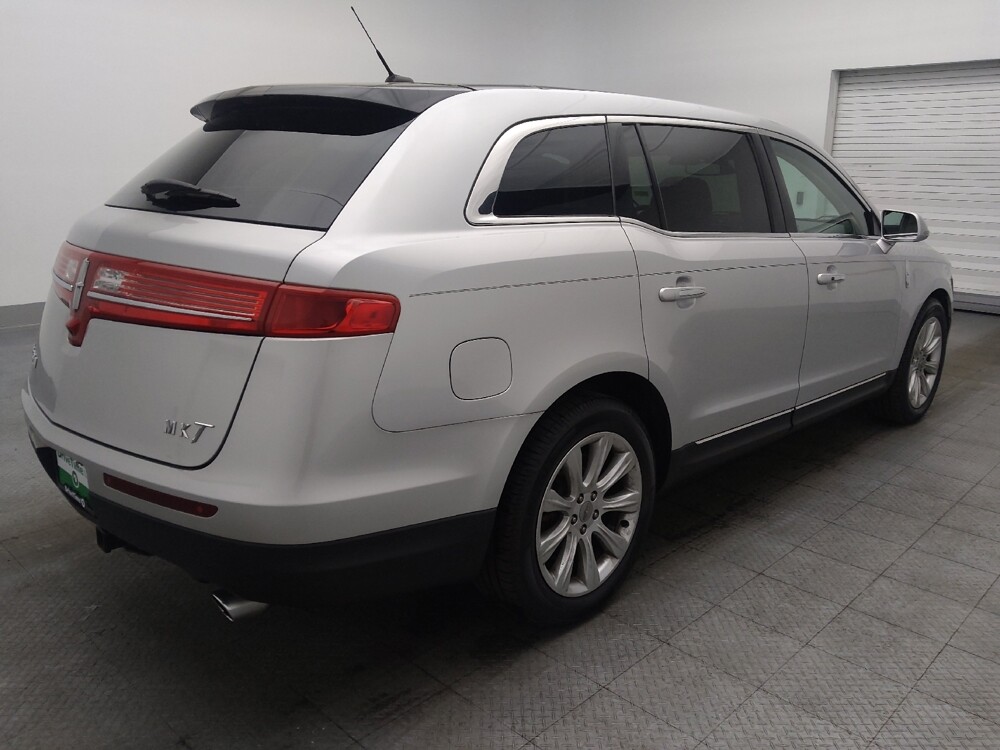 2018 Lincoln MKT in Salem, VA 24153 - 18123271 9
