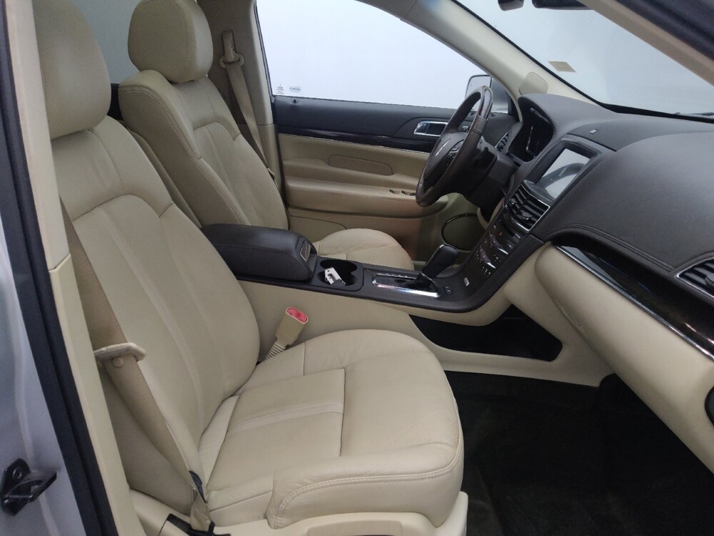 2018 Lincoln MKT in Salem, VA 24153 - 18123271 21