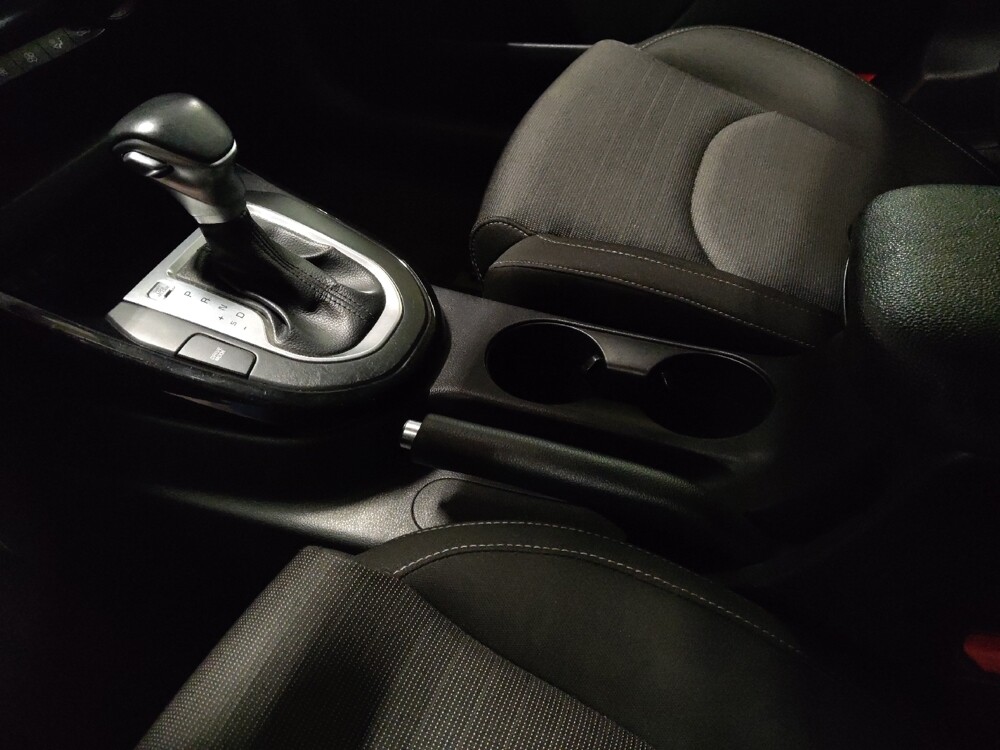 2019 Kia Forte in Pensacola, FL 32505 - 18123275 26