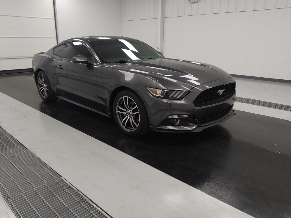 2017 Ford Mustang in St. Louis, MO 63125 - 18123277 13