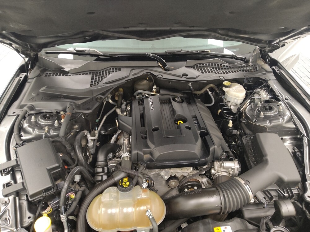 2017 Ford Mustang in St. Louis, MO 63125 - 18123277 30