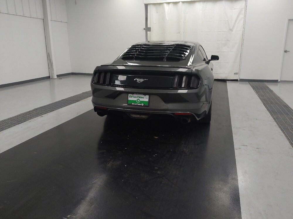 2017 Ford Mustang in St. Louis, MO 63125 - 18123277 9
